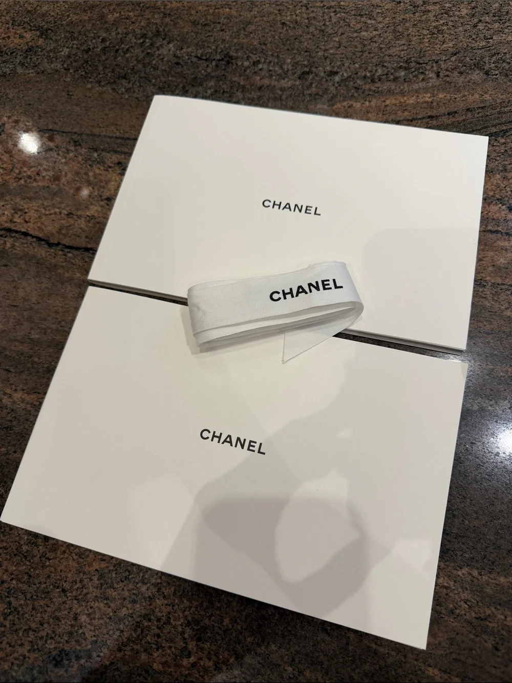 Chanel Book, Booklet w Cloth & Ribbon